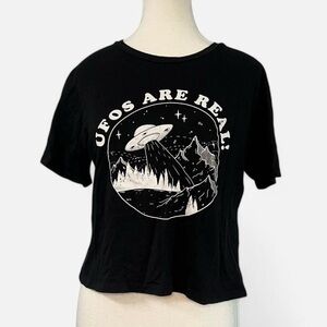 Black UFO Graphic T-Shirt‎